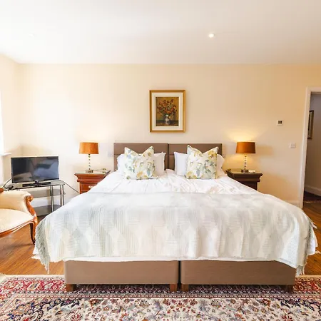 Heather House Panzió 3*