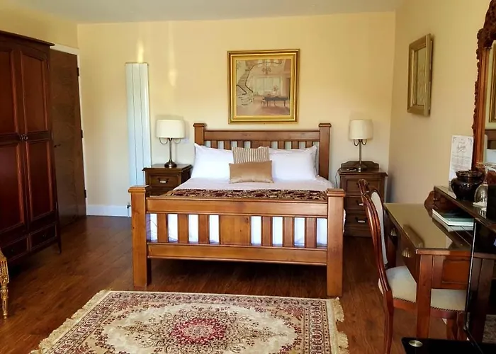 Heather House לינה וארוחת בוקר לארה